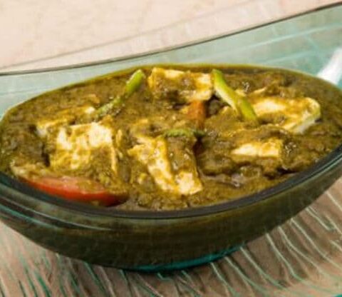 Palak Paneer Recipe in Hindi