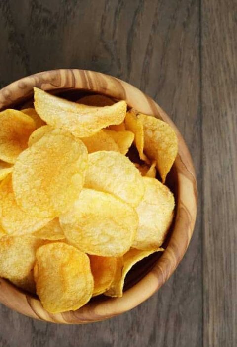 Crispy Street Style Spicy Aloo Chips Recipe in Hindi